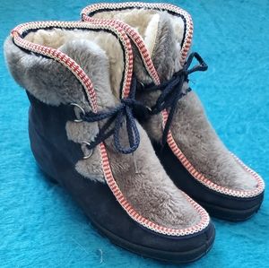 Yodelers Vintage Boots - Size 6.5 (fit 8)